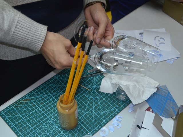 2015-12-30 Glass Etching cum Wine Tasting Workshop